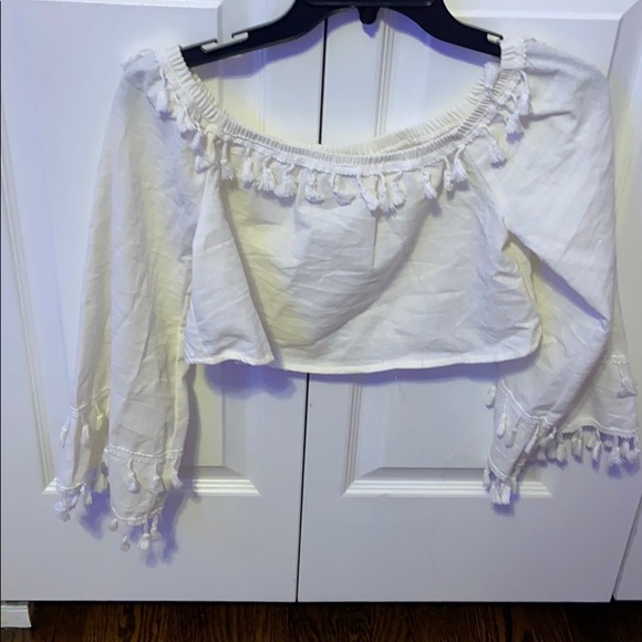 NWOT Shein Bell Sleeve Tassel Trim Crop Top - Picture 2 of 6